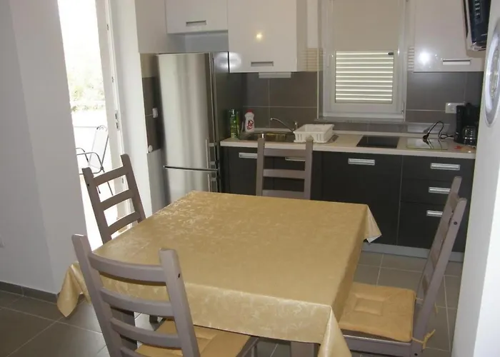 In Mit Eigenem Balkon By Interhome