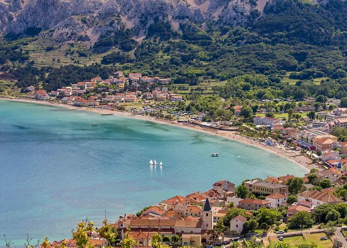 In Mit Eigenem Balkon By Interhome Daire *