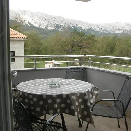 In Mit Eigenem Balkon By Interhome Apartamento *